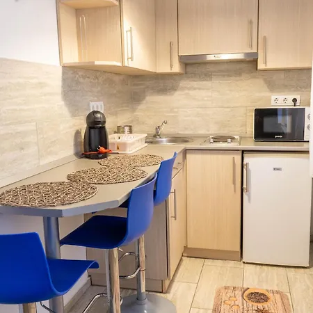 Cac Wellness Apartment *